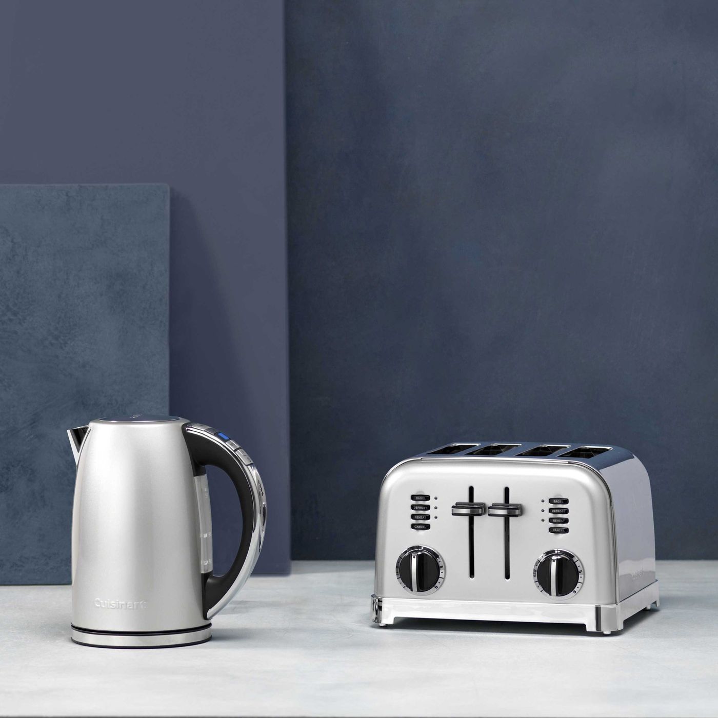 Toaster 4 tranches gris perle CPT180SE